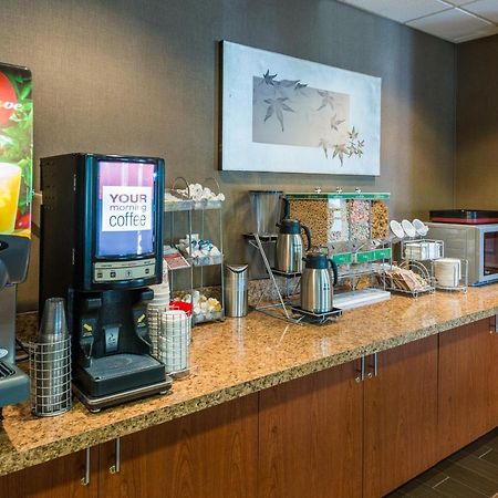 Comfort Suites Springfield-Eugene Bagian luar foto