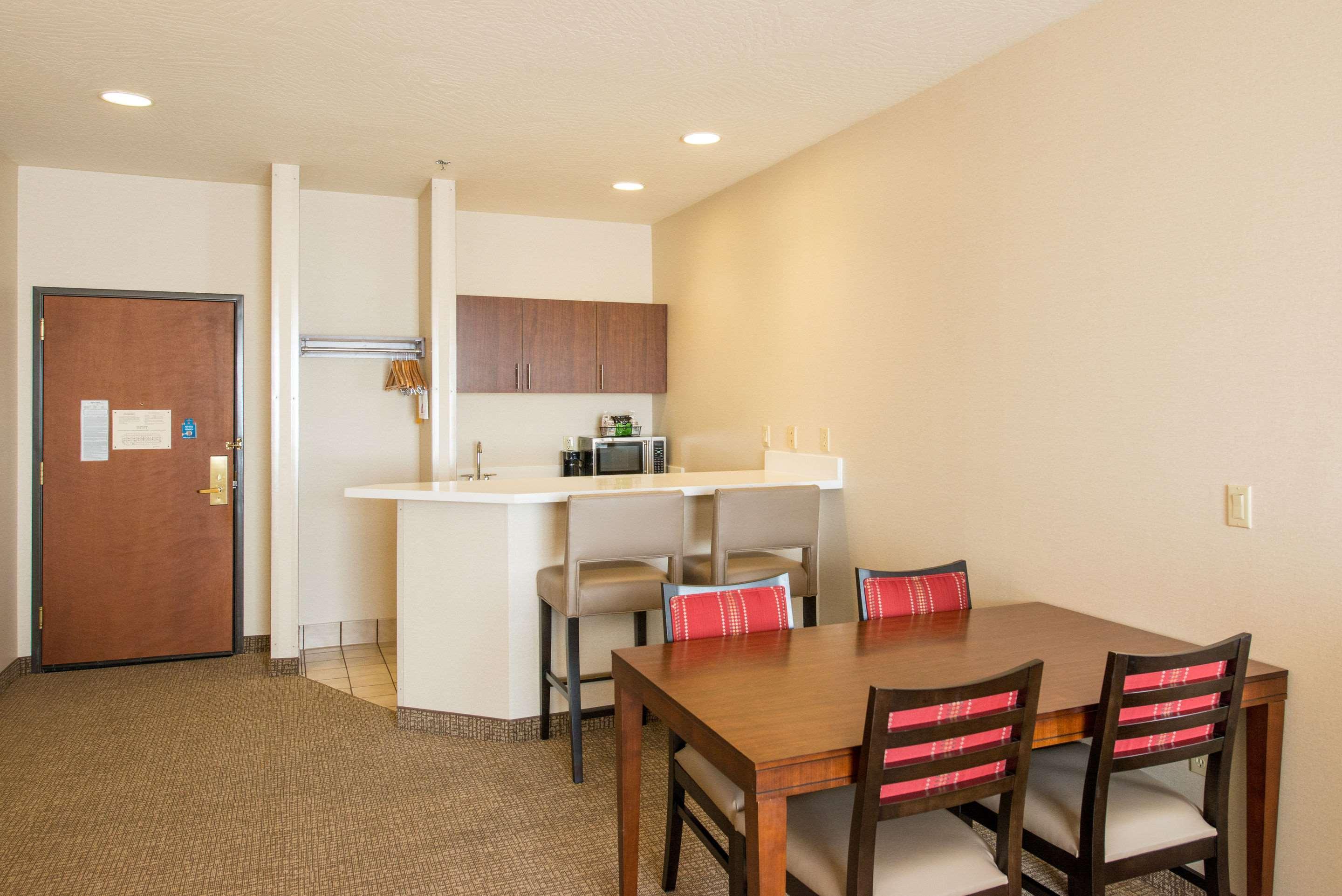 Comfort Suites Springfield Riverbend Medical Bagian luar foto