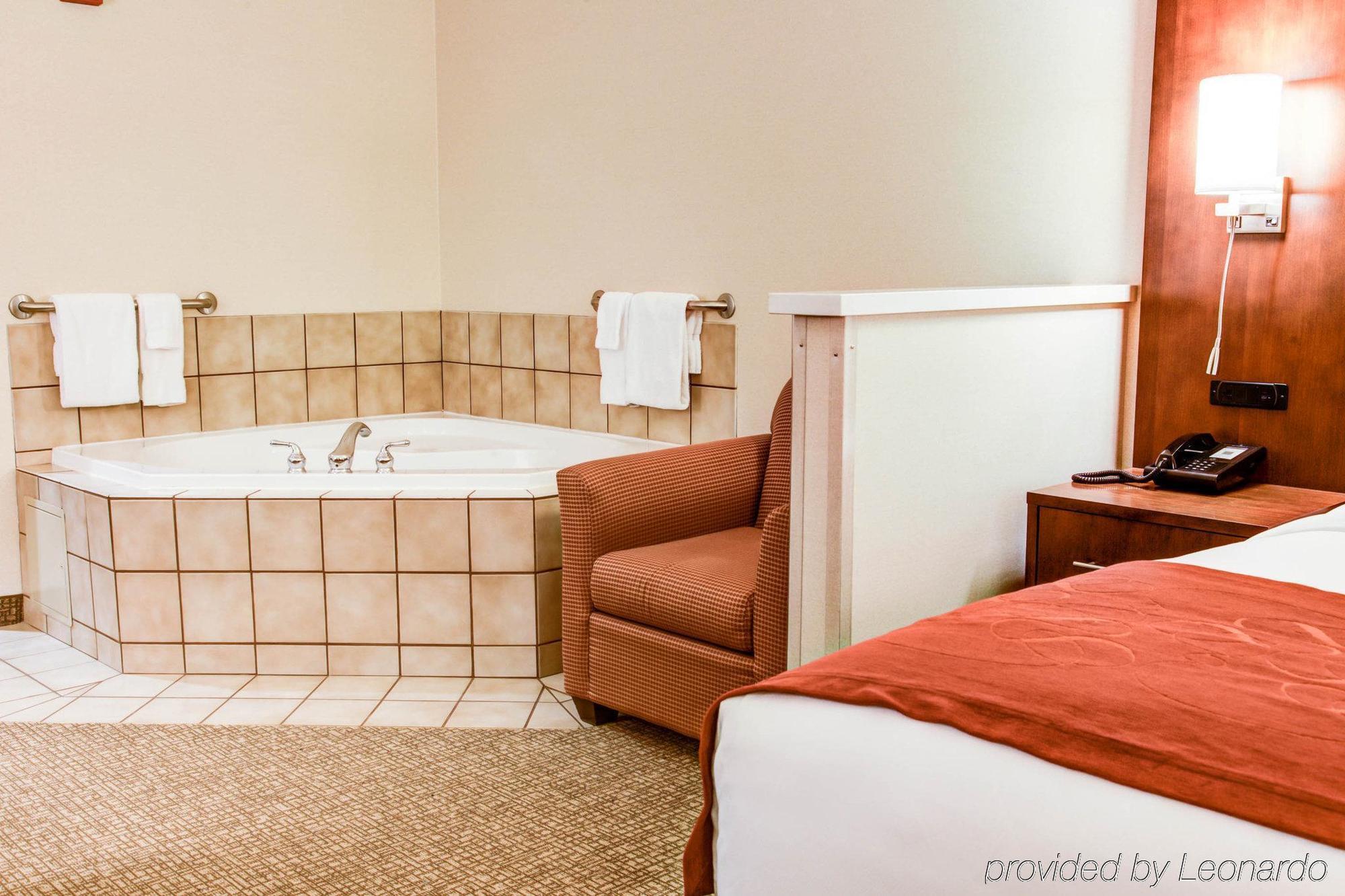 Comfort Suites Springfield Riverbend Medical Bagian luar foto