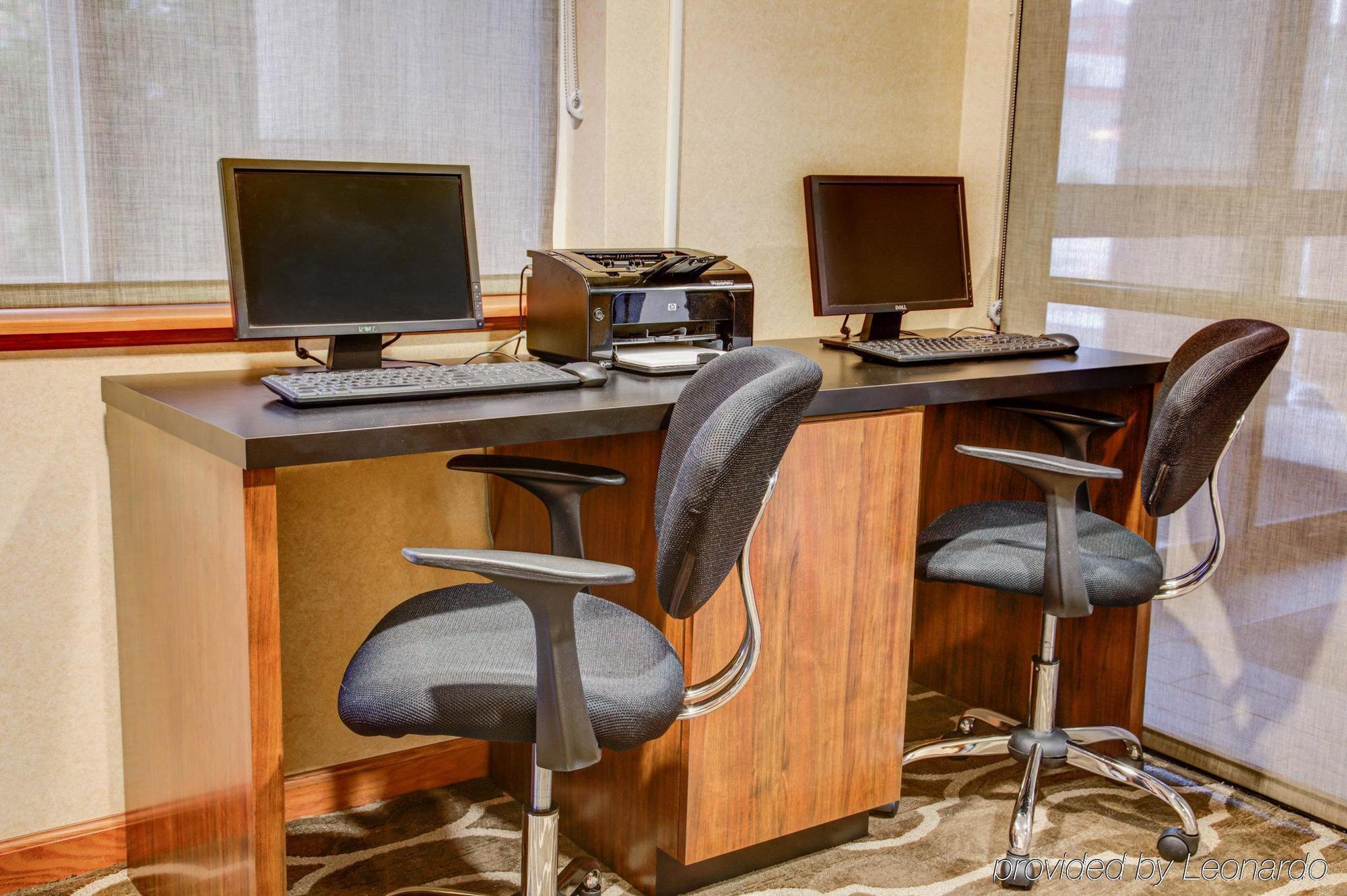 Comfort Suites Springfield-Eugene Bagian luar foto