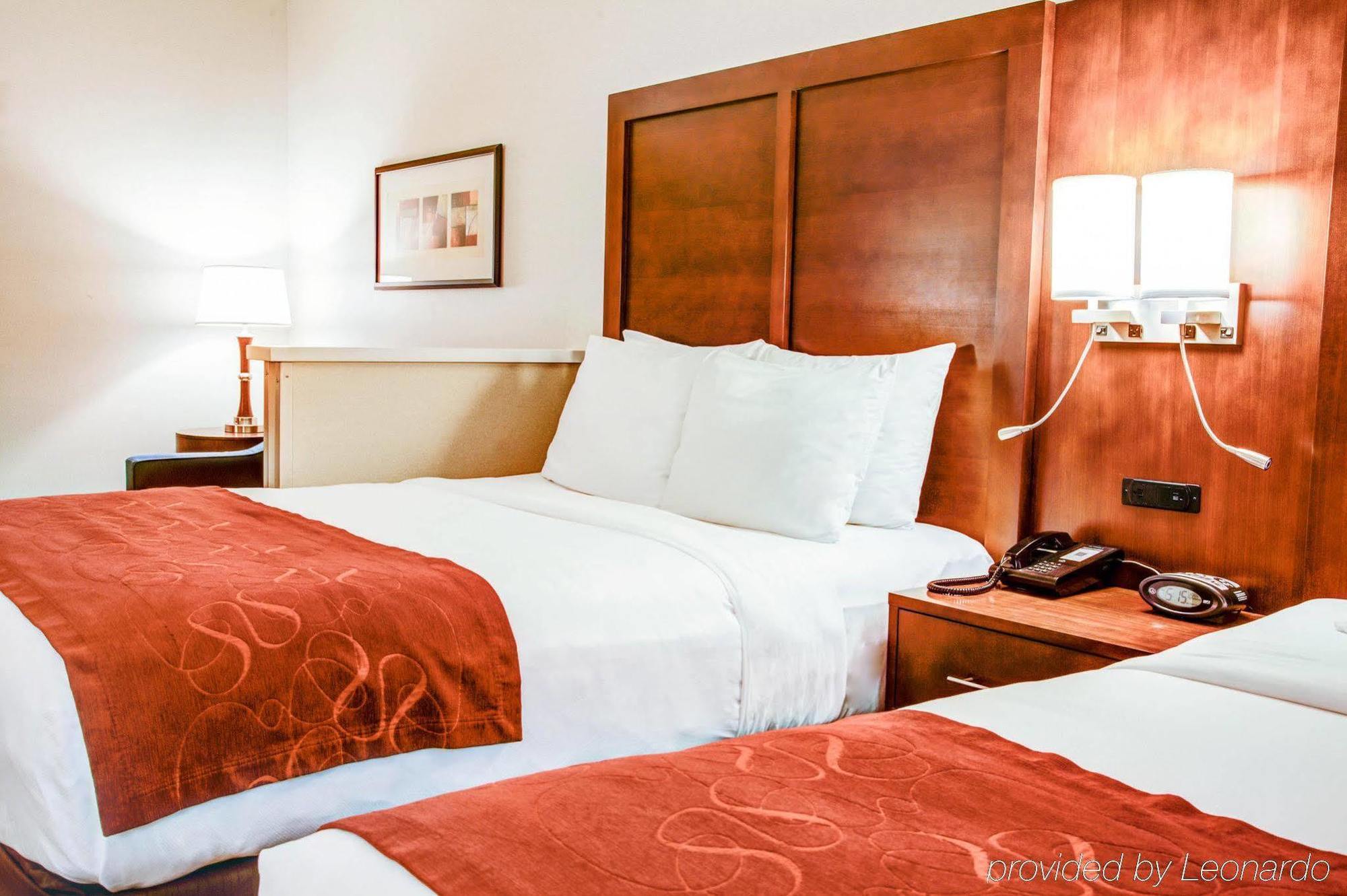 Comfort Suites Springfield-Eugene Bagian luar foto