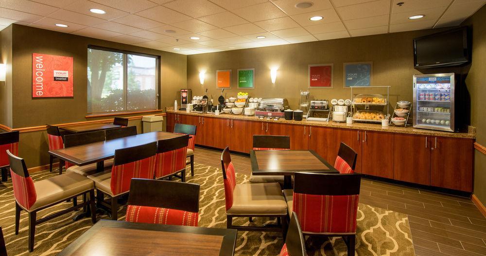 Comfort Suites Springfield-Eugene Bagian luar foto